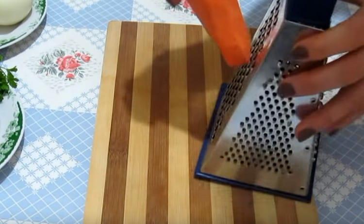 על פומפיה גסה, שלושה גזר.