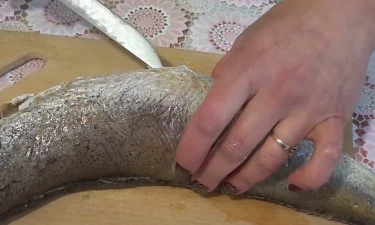 Pentru un pește delicios de gătit de gătit. pregătiți ingredientele