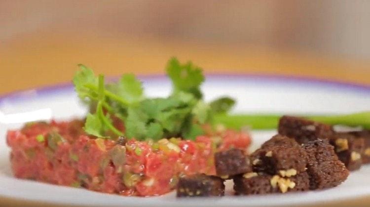 Esto es tan hermoso que puedes servir tartar de carne.