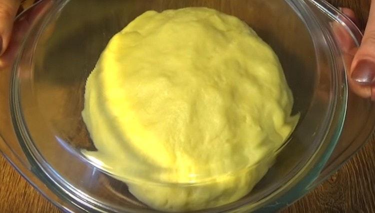 La massa s’ha d’enviar al fred.