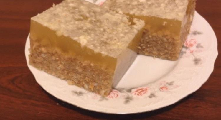 Încercați să gătiți jeleu de vită conform acestei rețete.