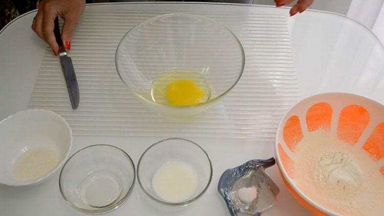 Pour faire des biscuits, préparez les ingrédients