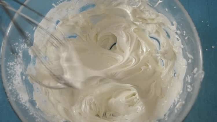 Um die Glasur für Ingwerplätzchen vorzubereiten, bereiten Sie alle notwendigen Zutaten vor