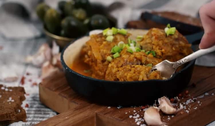 Mleté ježci s rýží podle receptu krok za krokem s fotografií