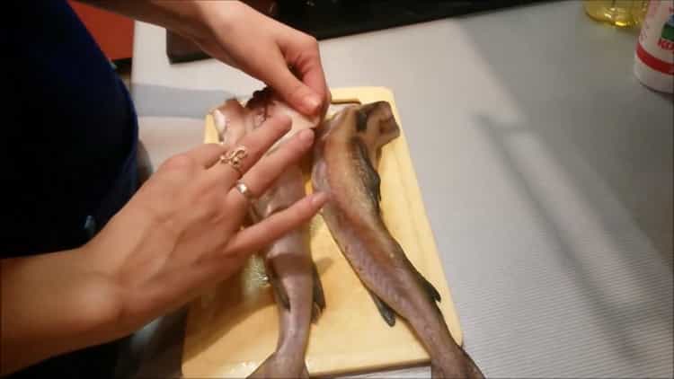 Prin prescripție medicală. pentru a pregăti pollock în cuptor, pregătiți ingredientele