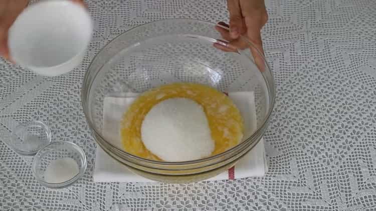 Mélangez les ingrédients pendant une minute.