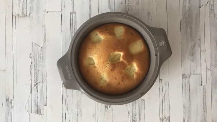 פשטידת קפיר טעימה עם גבינת קוטג 'מוכנה