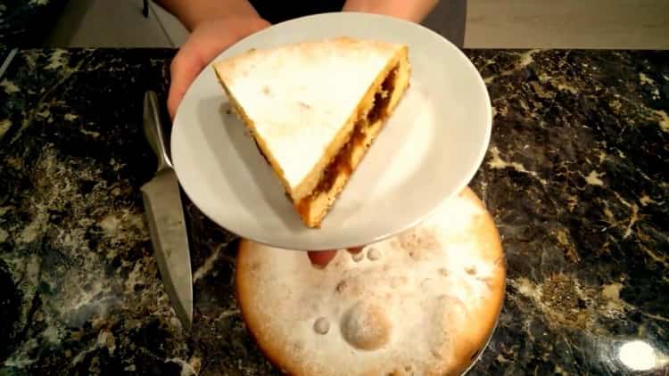 Cum se face o plăcintă rapidă cu gem