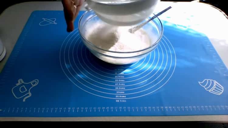 Sigt mel til at lave kefirpizza i ovnen