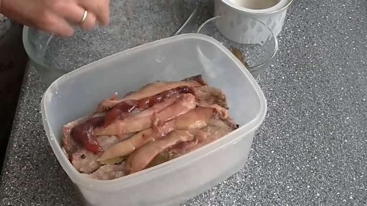 Pentru sărare de hering, tăiați peștele