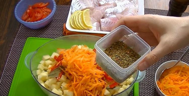 Til madlavning af fisk i en dobbeltkedel. forbered krydderier