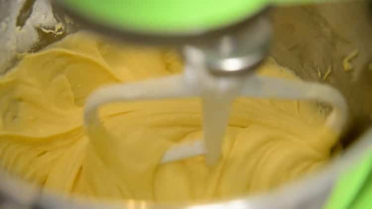 להכנת קאפקייקס בבית, הכינו את הבצק