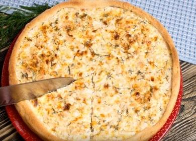 Quiche cu pui și brânză - o plăcintă de patiserie deschisă, delicioasă franceză