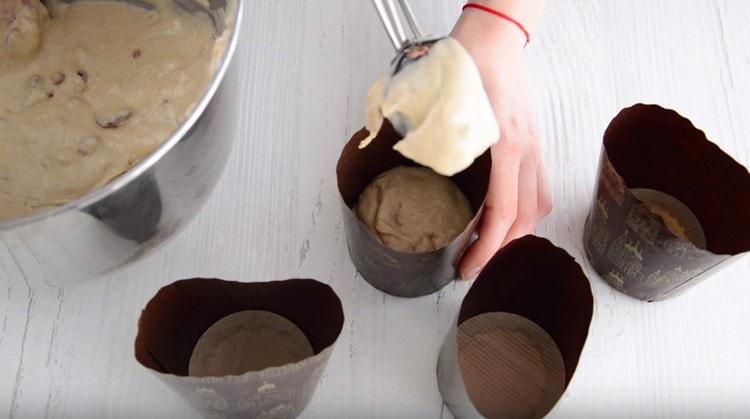 Разпределяме тестото на форми.