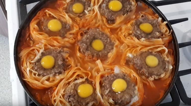 În fiecare cuib scoatem un ou de prepeliță.