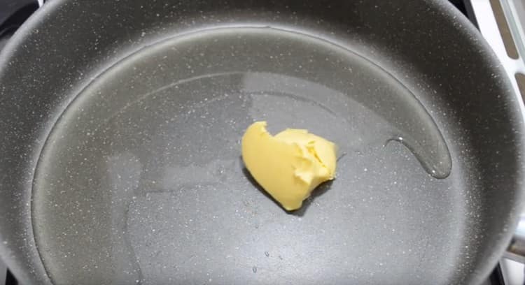 Přidejte kousek másla.