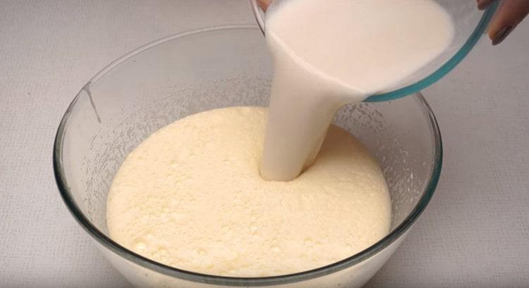 Em seguida, adicione a massa.