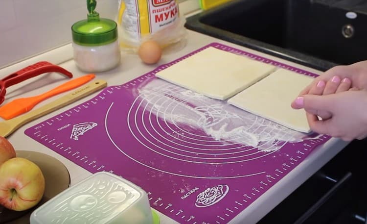 Размразяване на магазин бутер тесто.