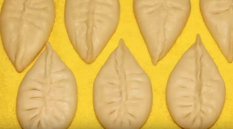 Así es como se verá un samsa formado correctamente.