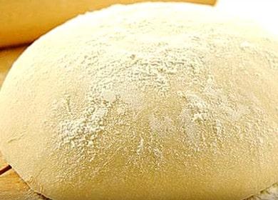 Cum să înveți cum să gătești delicioase plăcinte de patiserie la cuptor