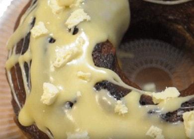 Gătirea unui tort delicios de ciocolată cu iaurt în conformitate cu o rețetă pas cu pas cu o fotografie.