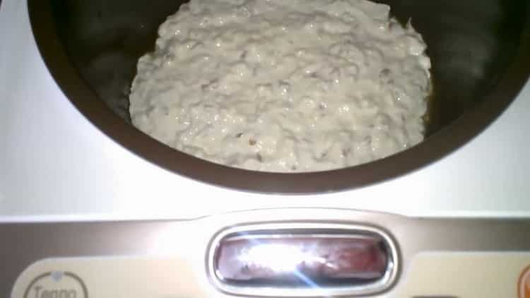 Um hefefreies Brot in einem Slow Cooker zuzubereiten, stellen Sie den gewünschten Modus ein