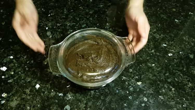 Para fazer pão Borodino, prepare os ingredientes