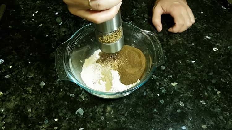 Para fazer pão Borodino, adicione os ingredientes