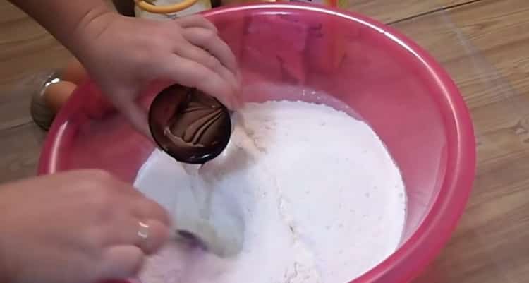 Til madlavning af dumplings med surkål. forbered ingredienserne