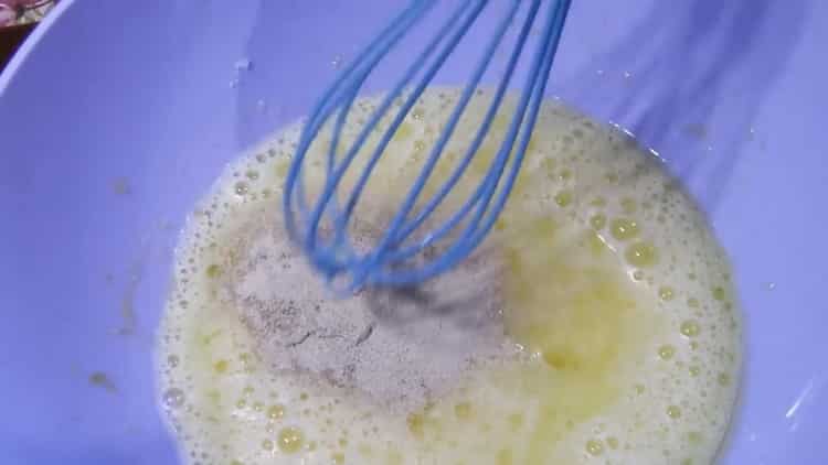 Per fer panets amb sucre de llevat, prepareu els ingredients