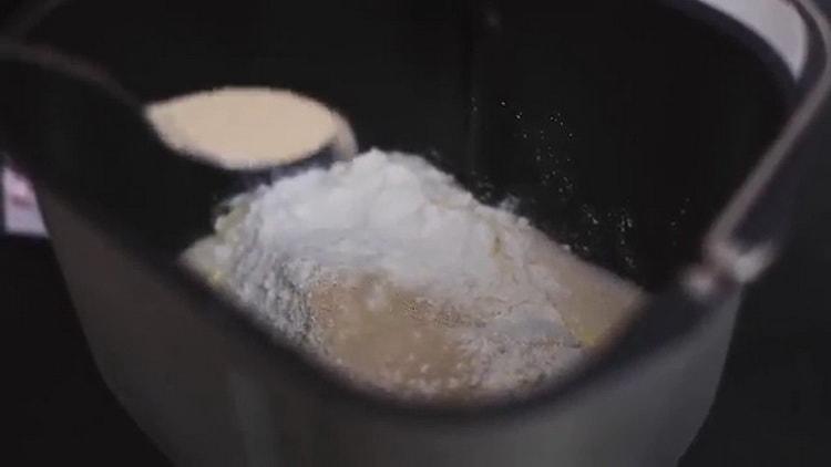 Pour la levure, ajoutez la levure