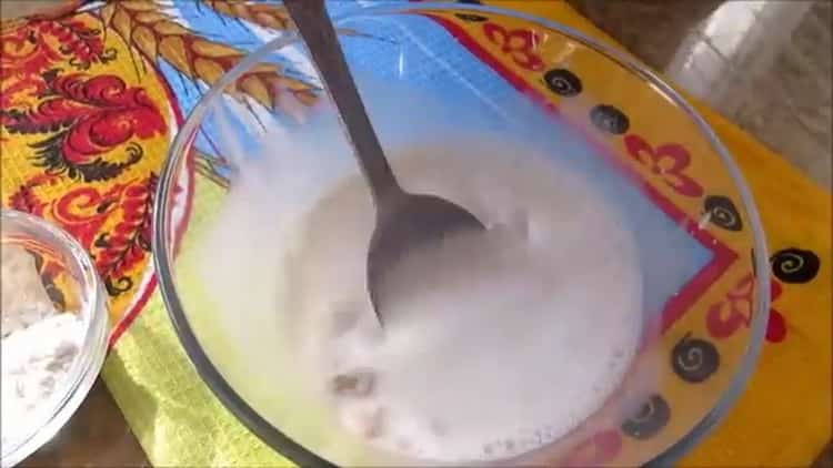 Готвене на великденска торта Великден