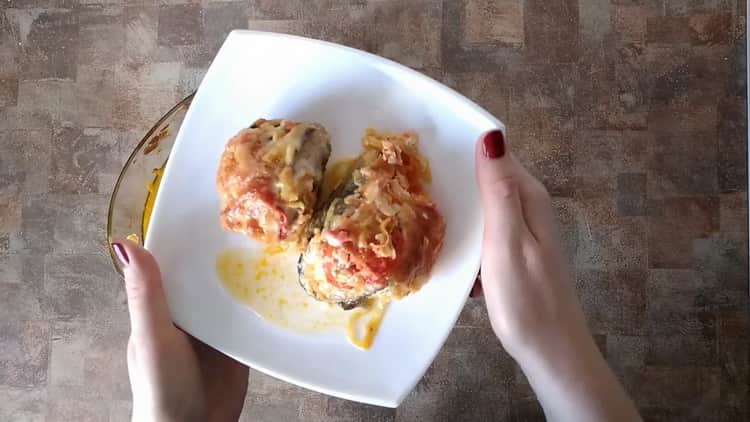 Seelachs mit Gemüse im Ofen ist fertig