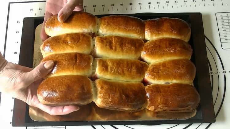 prăjituri cu cireșe gata