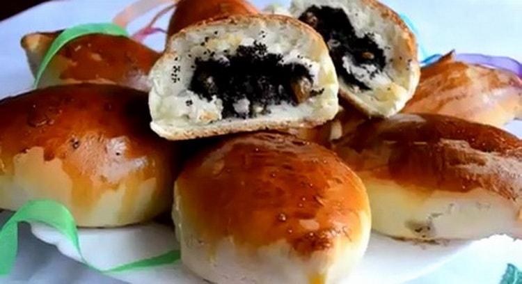 كيفية تعلم كيفية طبخ الفطائر اللذيذة مع بذور الخشخاش