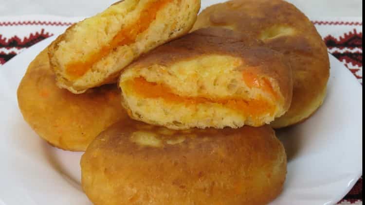 Torturi de morcovi: rețetă pas cu pas cu fotografii