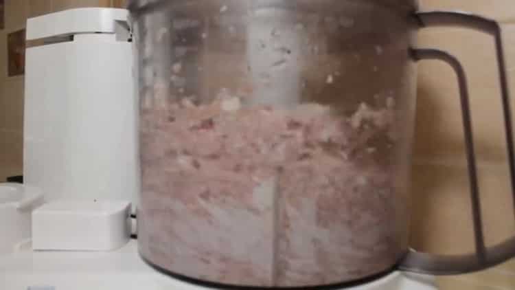 For the preparation of minced meat patties