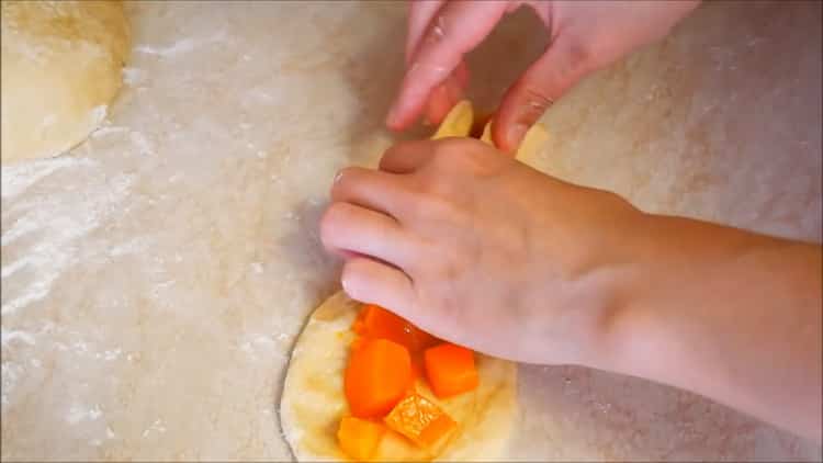 Cum să înveți cum să gătești plăcinte delicioase cu dovleac