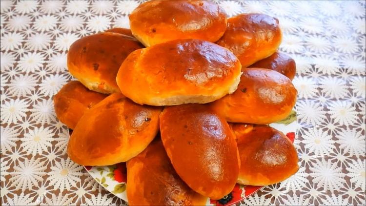 Plăcinte cu dovleac: rețetă pas cu pas cu fotografii