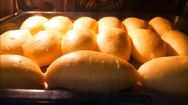 За да направите панирани кайма във фурната, предварително загрейте фурната