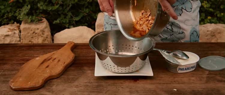 Pentru a găti creveți cu creveți, pregătiți vasele