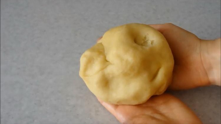 těsto na koláče bez kvasinek je připraveno