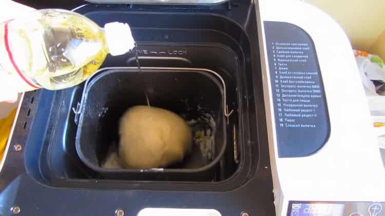 Pour faire de la pâte à tarte chez un boulanger, ajoutez de l'huile