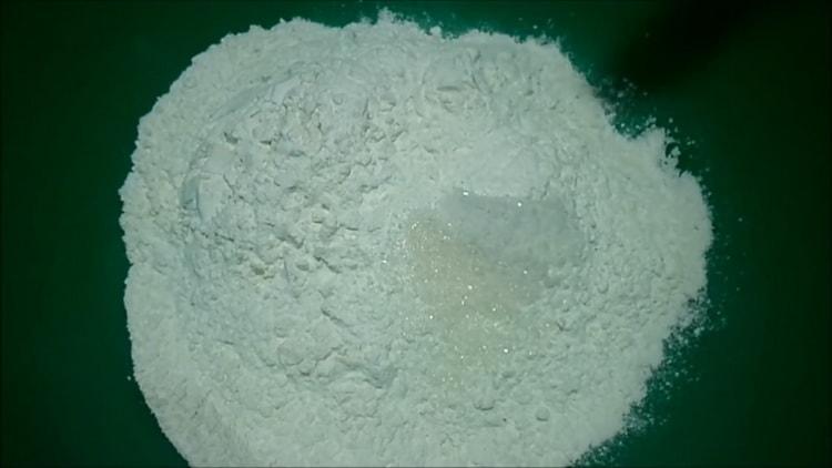 Gătit aluat pentru paste cu vodka