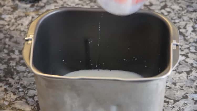 Pentru a face chifle, pregătiți ingredientele