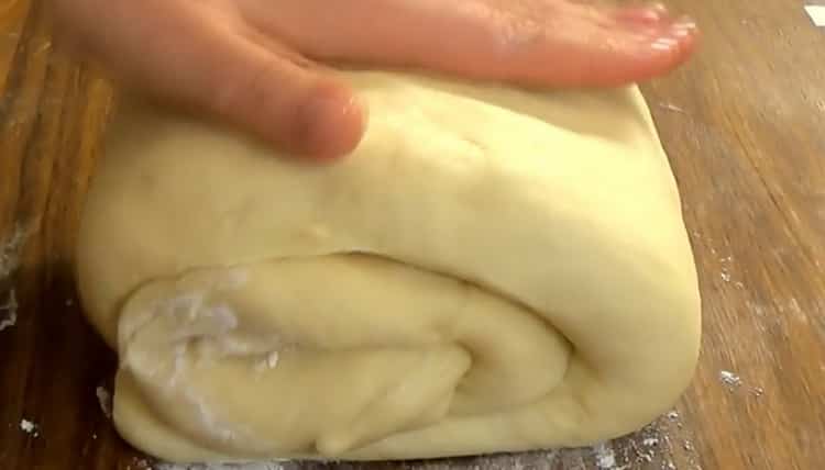 Paano malaman kung paano lutuin ang masarap na pastry sa kulay-gatas para sa mga pie