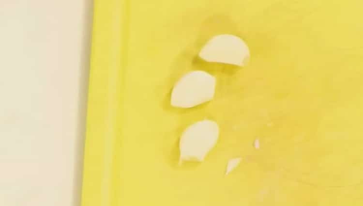 Jak si vyrobit špagetovou rajčatovou omáčkou