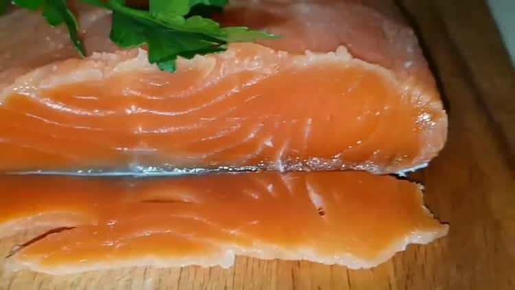 păstrăvul ușor sărat este gata