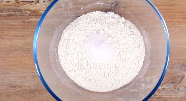 Pentru a pregăti o barcă khachapuri, pregătiți ingredientele