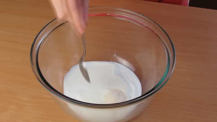 Madlavning af khachapuri med cottage cheese og ost